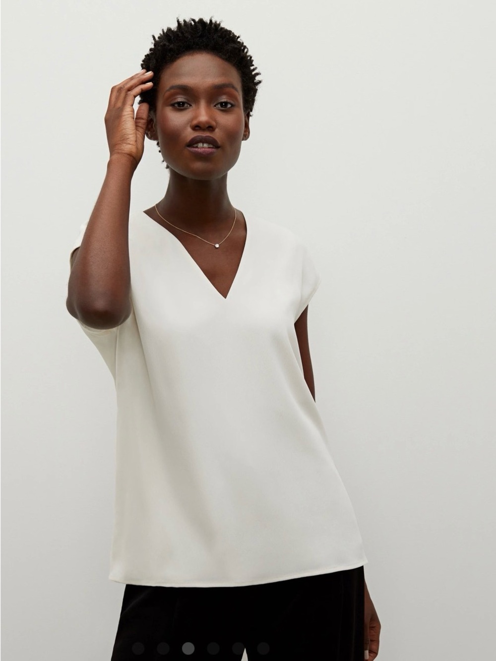 MM. LAFLEUR V Neck Top